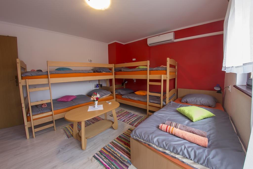 Guesthouse Adi Mostar Exterior foto
