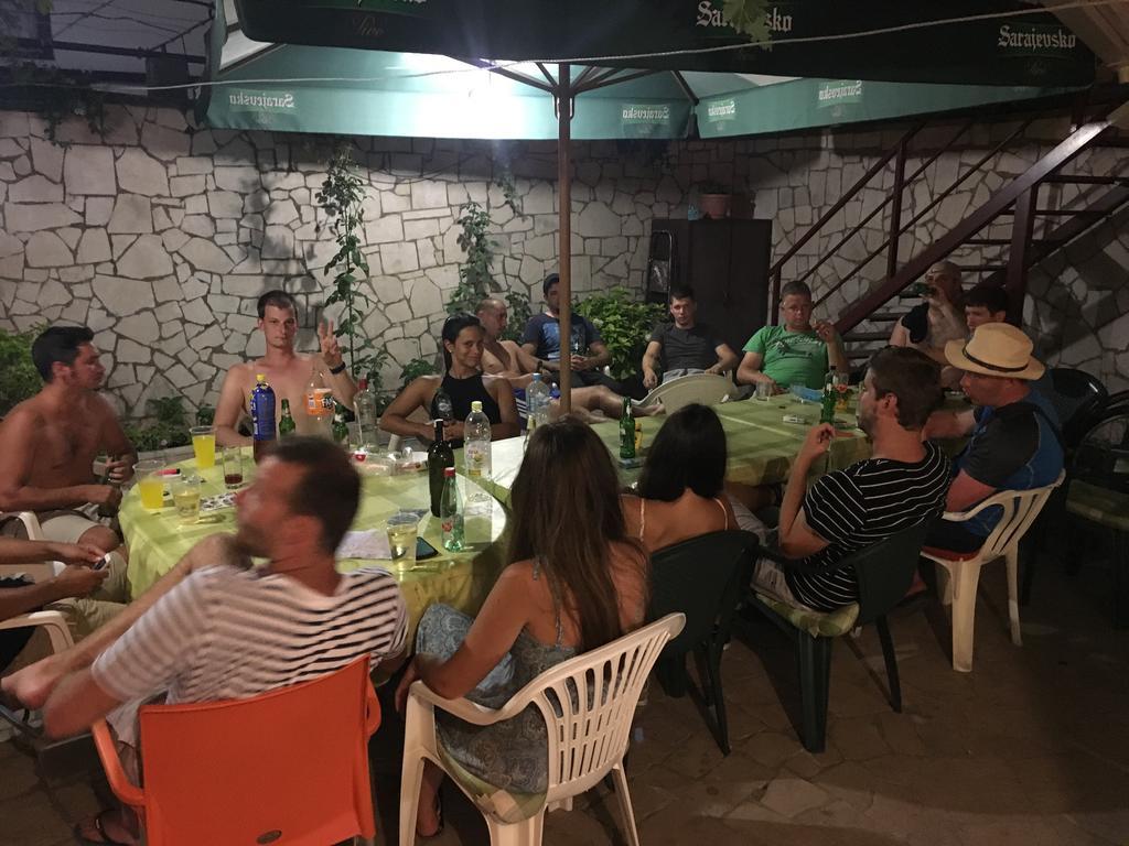 Guesthouse Adi Mostar Exterior foto